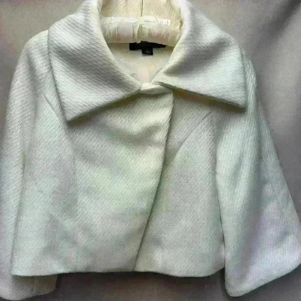 CoffeeShop Cropped Coat Button Lined Size Small Cream Color - Picture 7 of 11